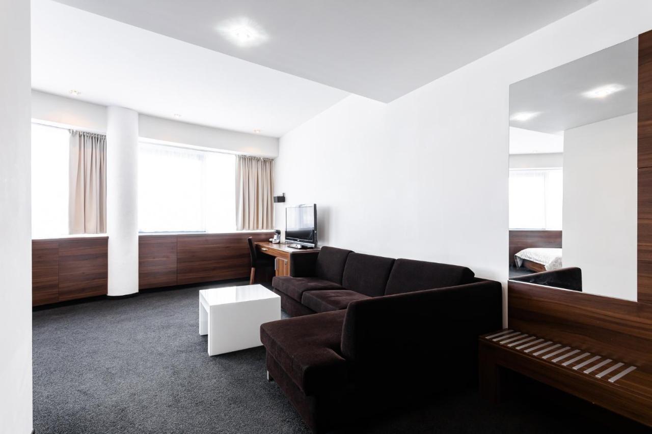 Tempus Club Garni Hotel Bratislava Exteriör bild